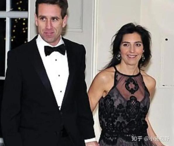 亨特·拜登与嫂子