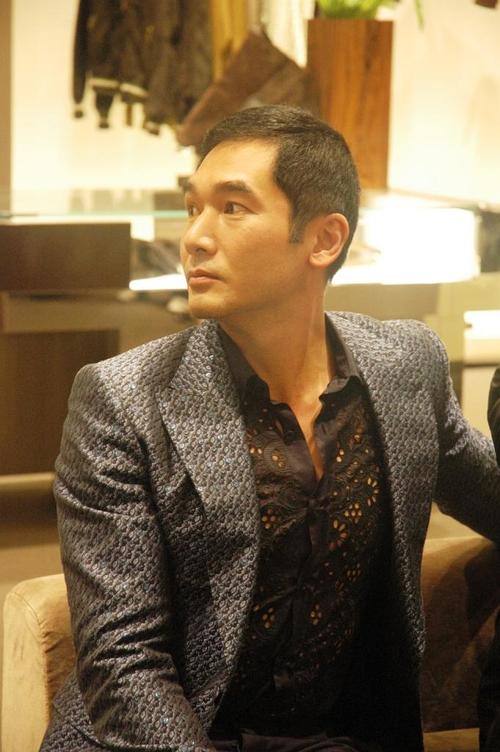 方中信 alex fong的图片