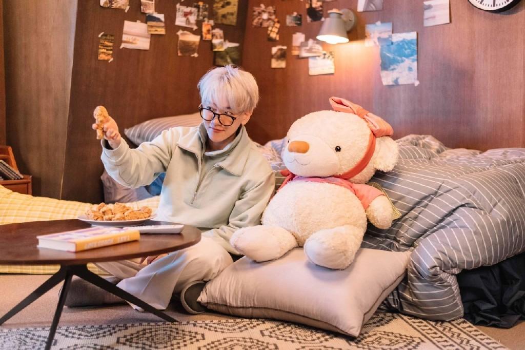 [exo][分享]210125 伯贤《getyoualone》 mv花絮图part.