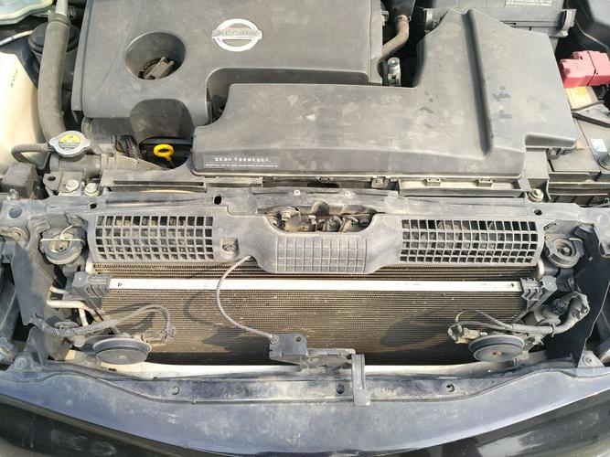 日产天籁 2011款 公爵 2.5l xv尊雅版