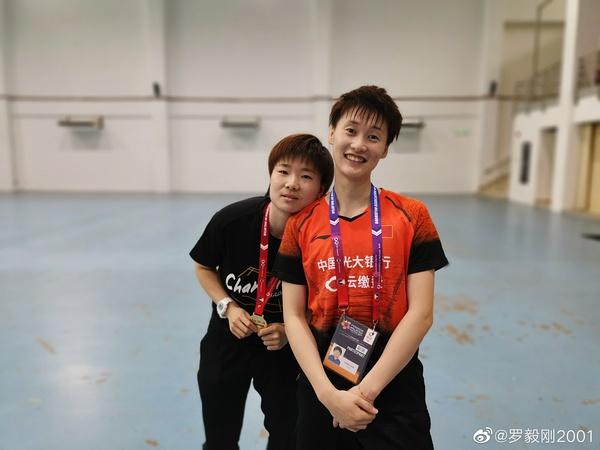有没有人科普一下国羽的何冰娇06