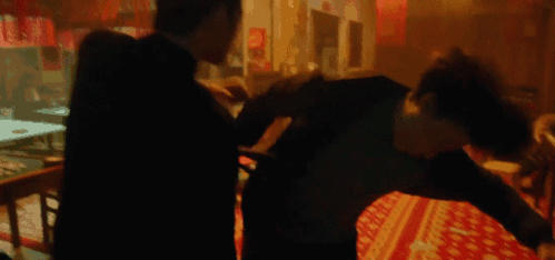 为了金秀贤的臀和崔雪莉的胸,我坚持看完这部大烂片!