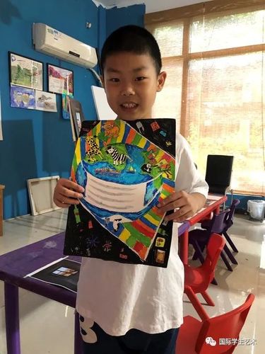 喜报第八届世界杯青少年绘画大赛二等奖获奖作品欣赏