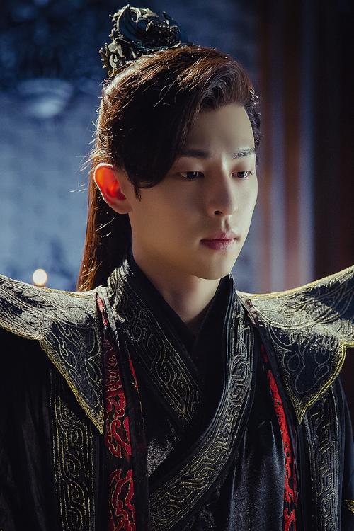 『香蜜沉沉烬如霜』79旭凤♂邓伦 - 堆糖,美图壁纸兴趣社区