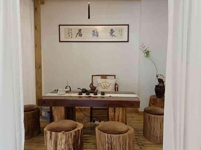 东篱居茶馆 (钱江世纪城总店)