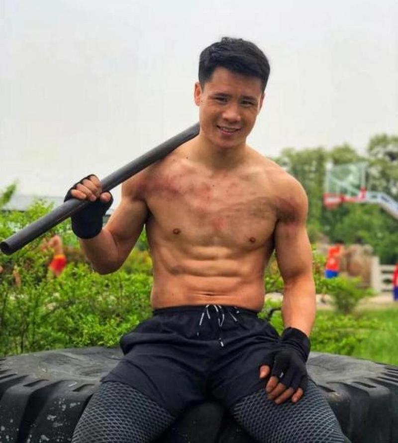 拳击# 邱建良,在去年中国100位运动员影响力指数榜单中,邱建良排名第