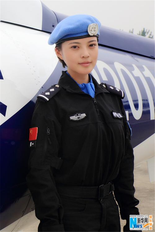 《特警力量》王妍之英姿飒爽 不爱红装爱武装