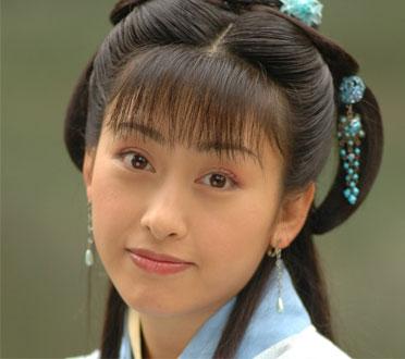 《一个女演员的堕落史》作者法提麦·雅琦,点击查看个人简介