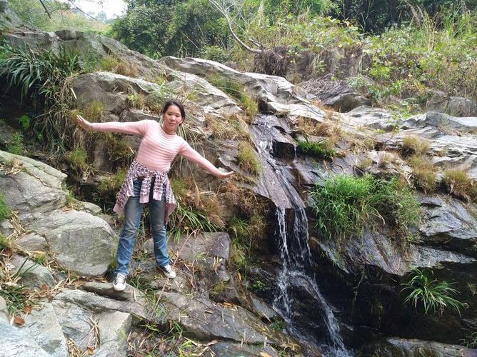 茂名旅游新去向～信宜北界半月岩风景度假区