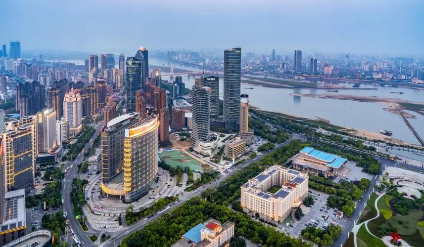 南昌|红谷滩|鄱阳湖_新浪新闻