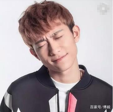 张一山曾病倒站不起来,打破圈中潜规则变的有人情味