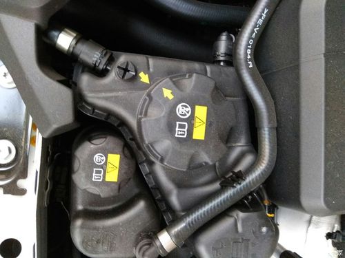 【图】防冻液在哪看啊_宝马3系论坛_汽车之家论坛