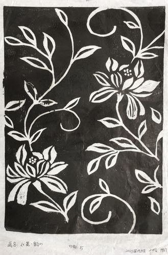 刻画黑白 共谱华章—云大附中2021届学生喜迎新中国70