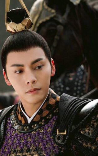 收集   点赞  评论  醉玲珑 0 4 ss_i  发布到  陈伟霆 图片评论 0条