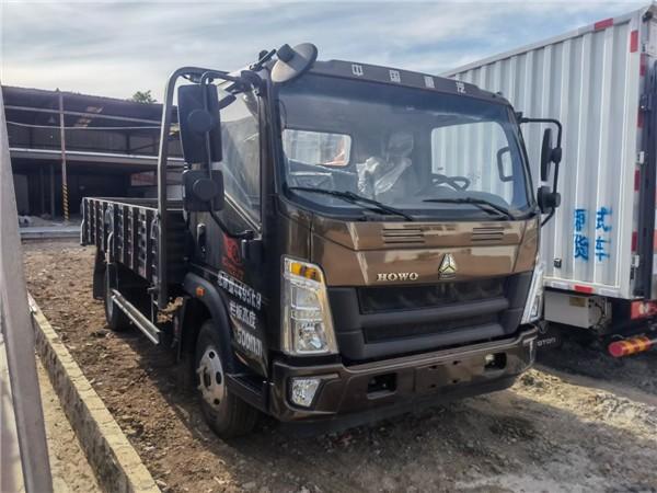 重汽豪沃专营店电话: 18301222925 销售经理(微信同号) 国六新品货车