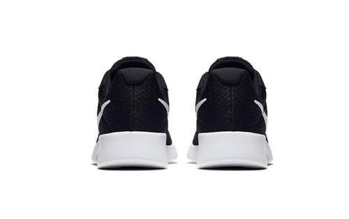 nike耐克tanjun运动鞋测评:简约外形,轻巧舒适