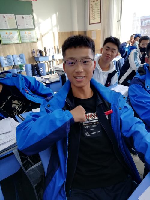 廊坊一中高一年级15班第一次月考表彰会