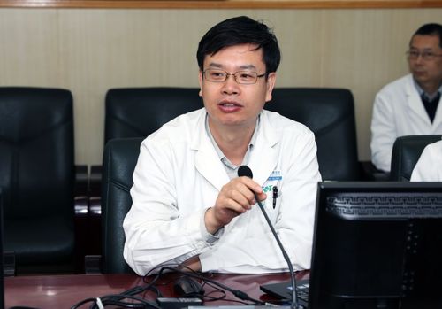 医务部鱼锋副主任介绍我院的日间病房工作手外科郭阳主任助理对一日