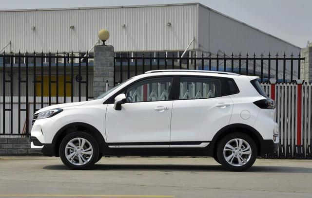 裸车6万买了长安cs15,3个月后,车主亮出油耗