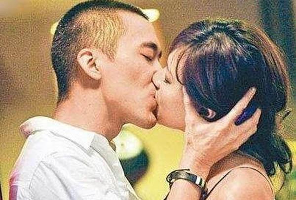 徐静蕾和黄立行同居六年为何不结婚 称冻卵是唯一后悔