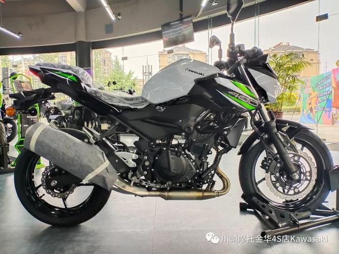 "街道利器"全新川崎z400到货 欢迎来店品鉴!