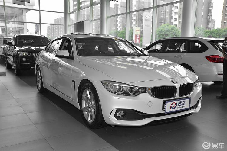 【宝马4系2014款四门轿跑车 420i 时尚型侧前45度车头向右水平汽车