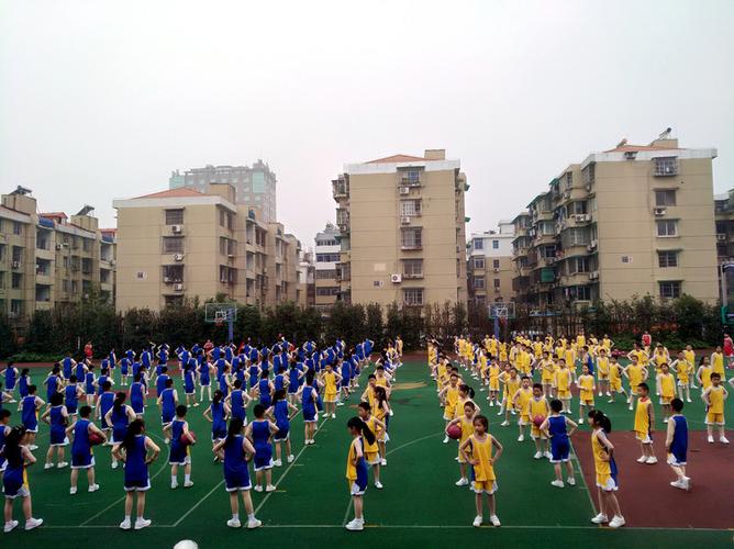杭州锦绣育才小学运动会的开幕式真精彩