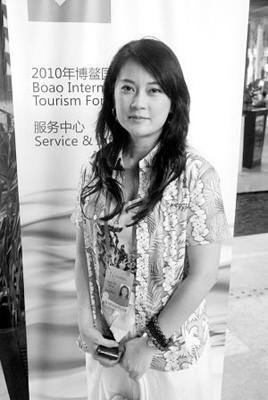 著名演员谭晓燕望弘扬黎族文化