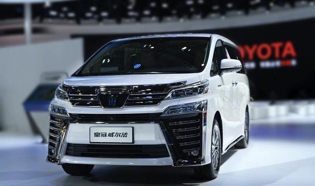 对标埃尔法换皇冠车标皇冠威尔法能否热销