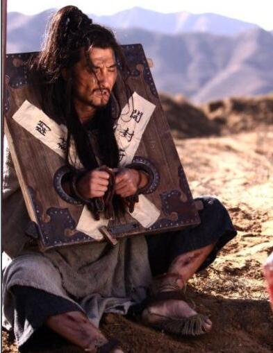 古代押送女犯人来回几千里衙役为什么还抢着去做