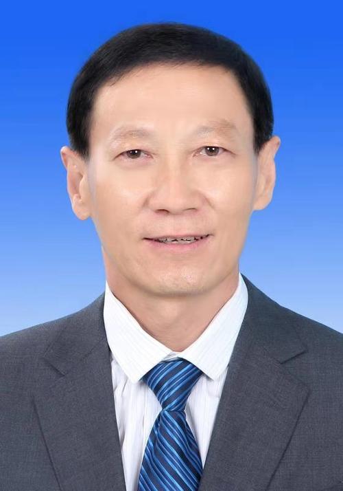  p>高继强,现任陕西省榆林市神木市林业局党组书记,局长. /p>