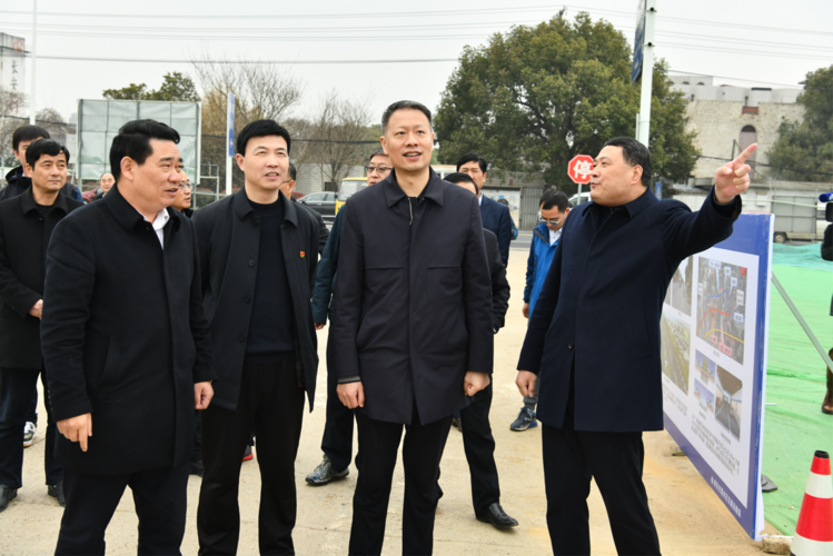 溧水区区长张蕴调度全区大气和水环境工作