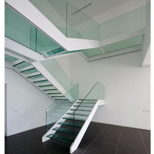 2021新设计铝夹层玻璃扶手楼梯阳台钢化玻璃栏杆强风