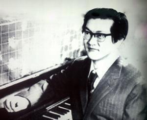 施光南
