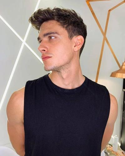 西班牙男模xavier serrano 终于获得了行业肯定!