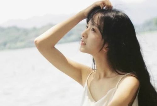 qq聊天,女生秒回你这4字消息,520%是暗恋你准备脱单吧