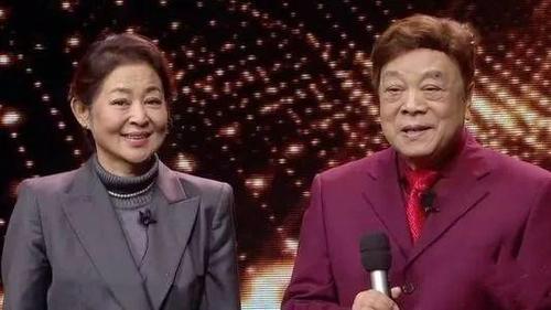 赵忠祥儿子赵方发文悼念父亲动物世界配音回荡八宝山