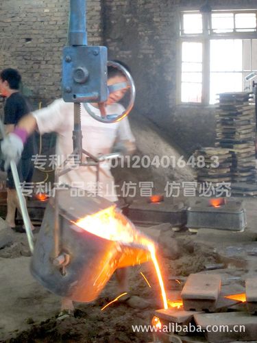 厂家定做 铸造业铁轨 铁水桶 吊铁水设备