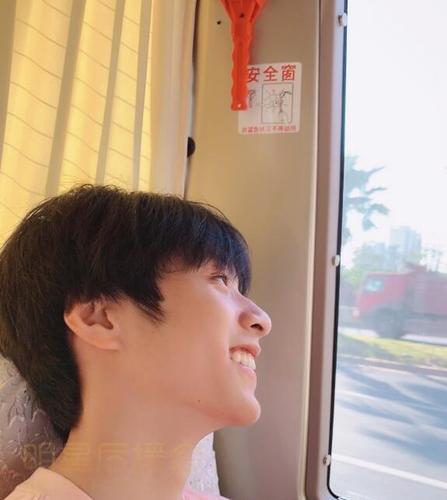 刘耀文生活照 刘耀文图片大全