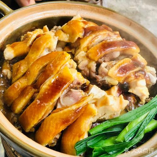 天桥底餐馆鸡肉煲图片