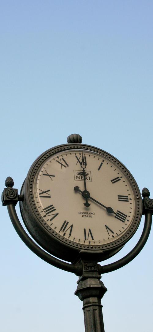 欧美建筑时钟摄影高清手机壁纸