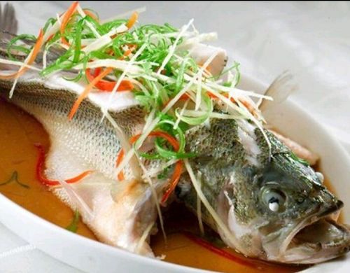 清蒸鲈鱼