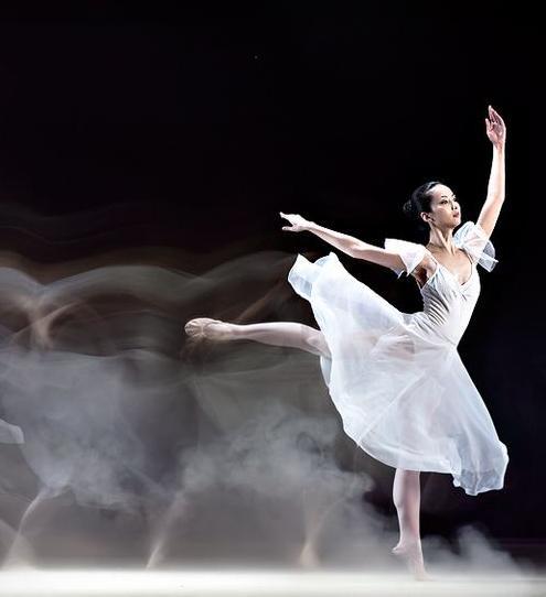 此女子是我国杰出女芭蕾舞蹈家,慈禧对其喜爱有加,一生热爱舞蹈