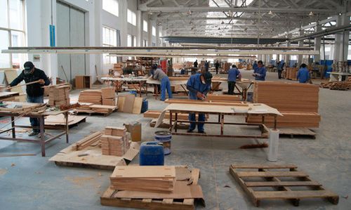 板式办公家具制作车间