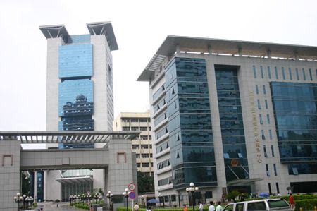 深圳派出所上班时间几点,深圳派出所周末上班吗