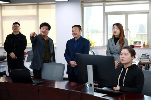 市领导到东阳日报调研以更高政治站位做好舆论引导