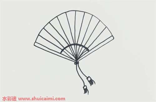 1,首先画出折扇的扇面两外侧的扇骨,扇骨上粗下细,底部相交重合.