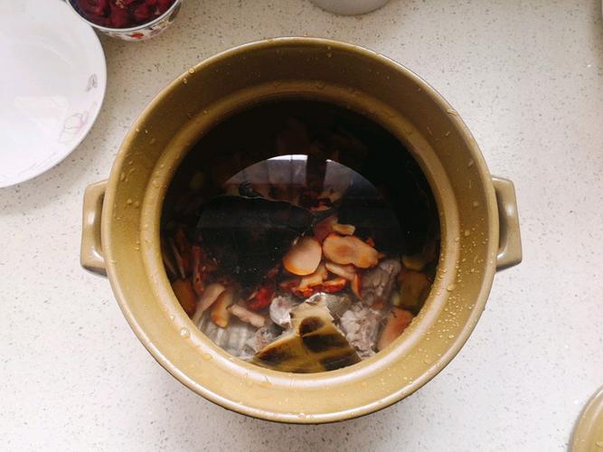 土茯苓煲草龟