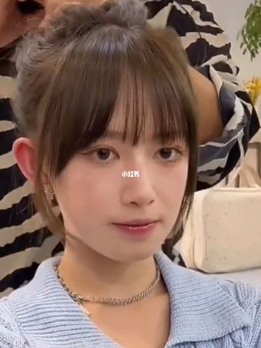 高级锁骨发 显白发色 修饰脸型法式刘海_发型_锁骨发