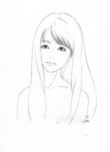 我想剪个空气刘海 不染色的 我的头发有点往内卷 是长发 脸型是圆脸偏